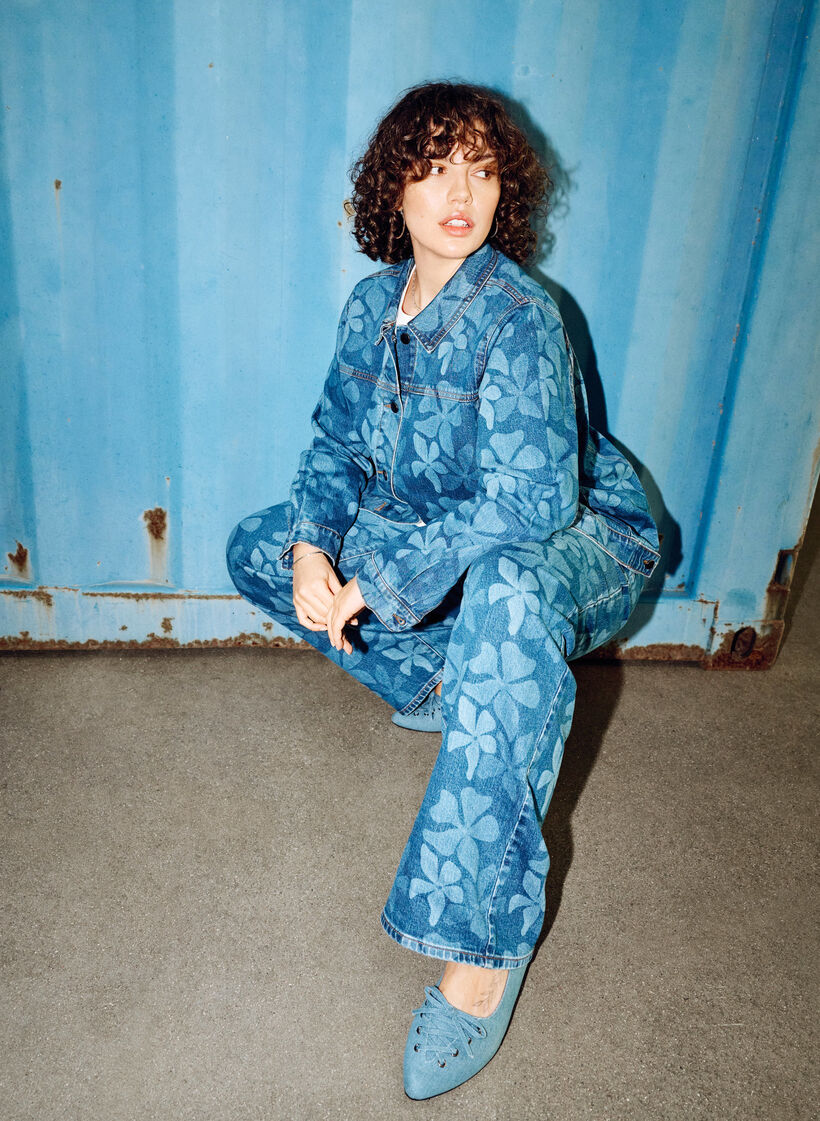 Denim jacket with floral pattern, Blue, Image image number 0