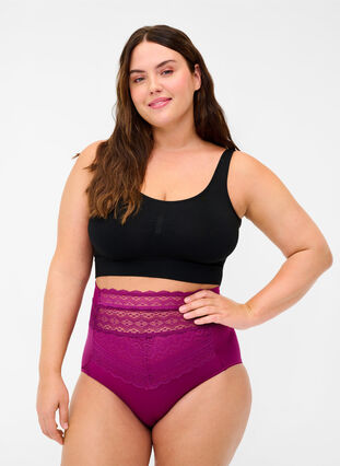 Super high-waisted knickers with lace, Magenta purple, Model image number 1