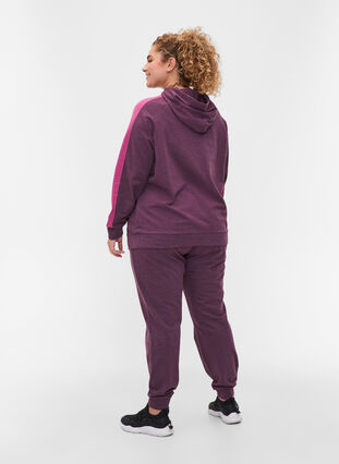 Loose sweatpants with pockets, Blackberry Wine, Model image number 1