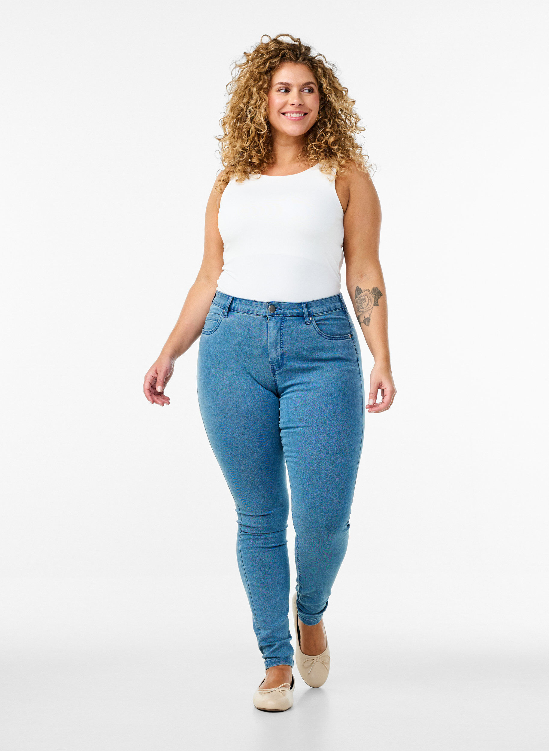 High-waisted super slim Amy jeans , Light Blue, Model