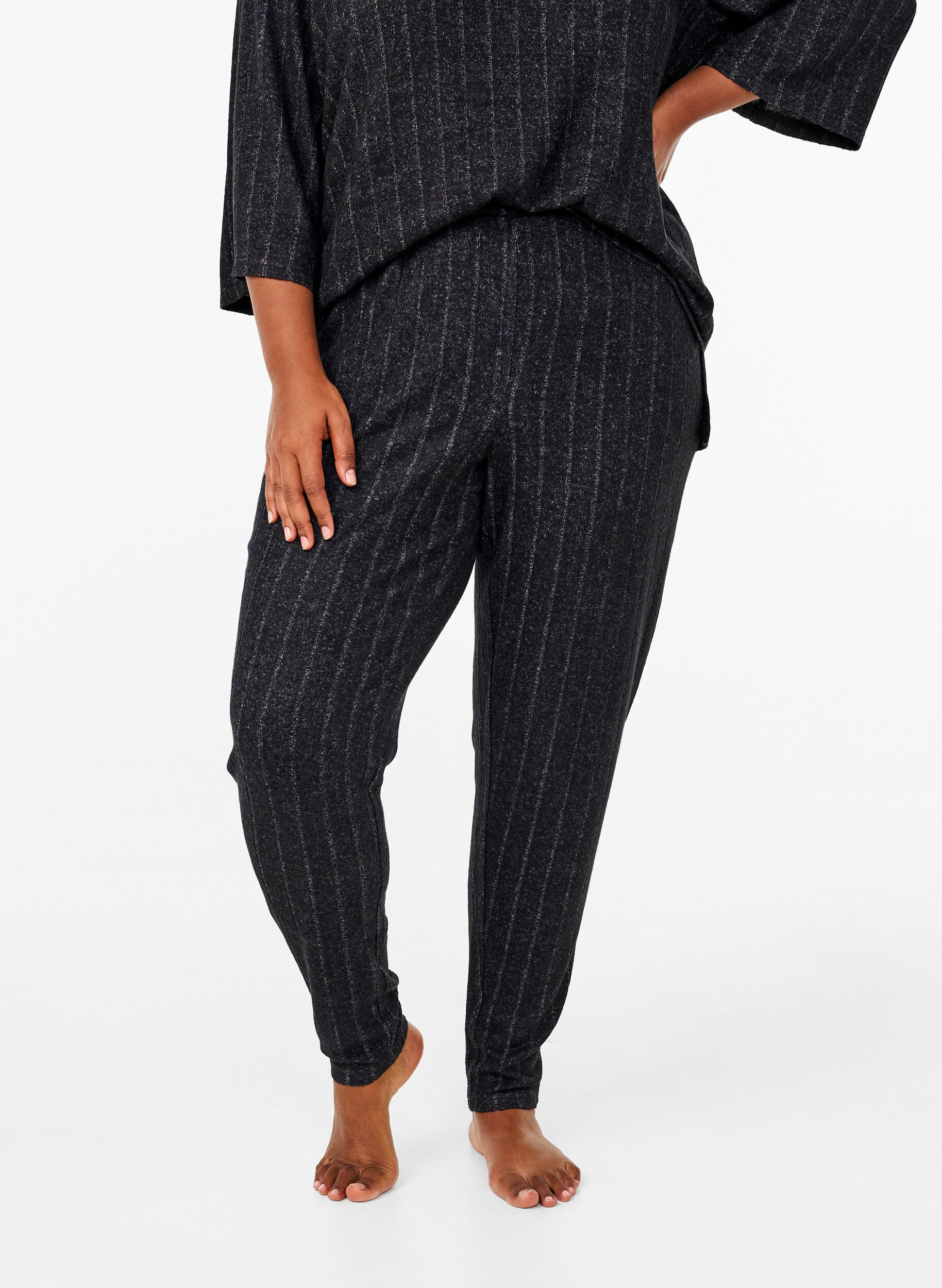 Zizzifashion Lounge trousers with pockets, Black, Model image number 2