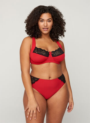 Underwired bra with lace, Lipstick Red, Model image number 2