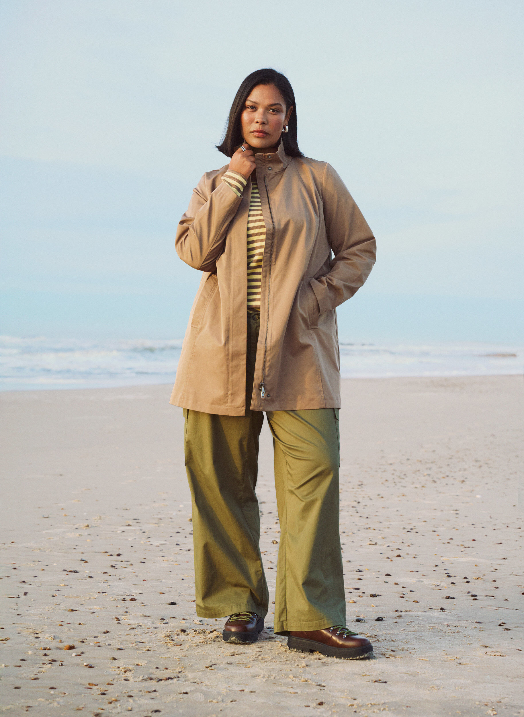 Zizzifashion Transitional jacket with pockets and a high collar, Brown, Image image number 0