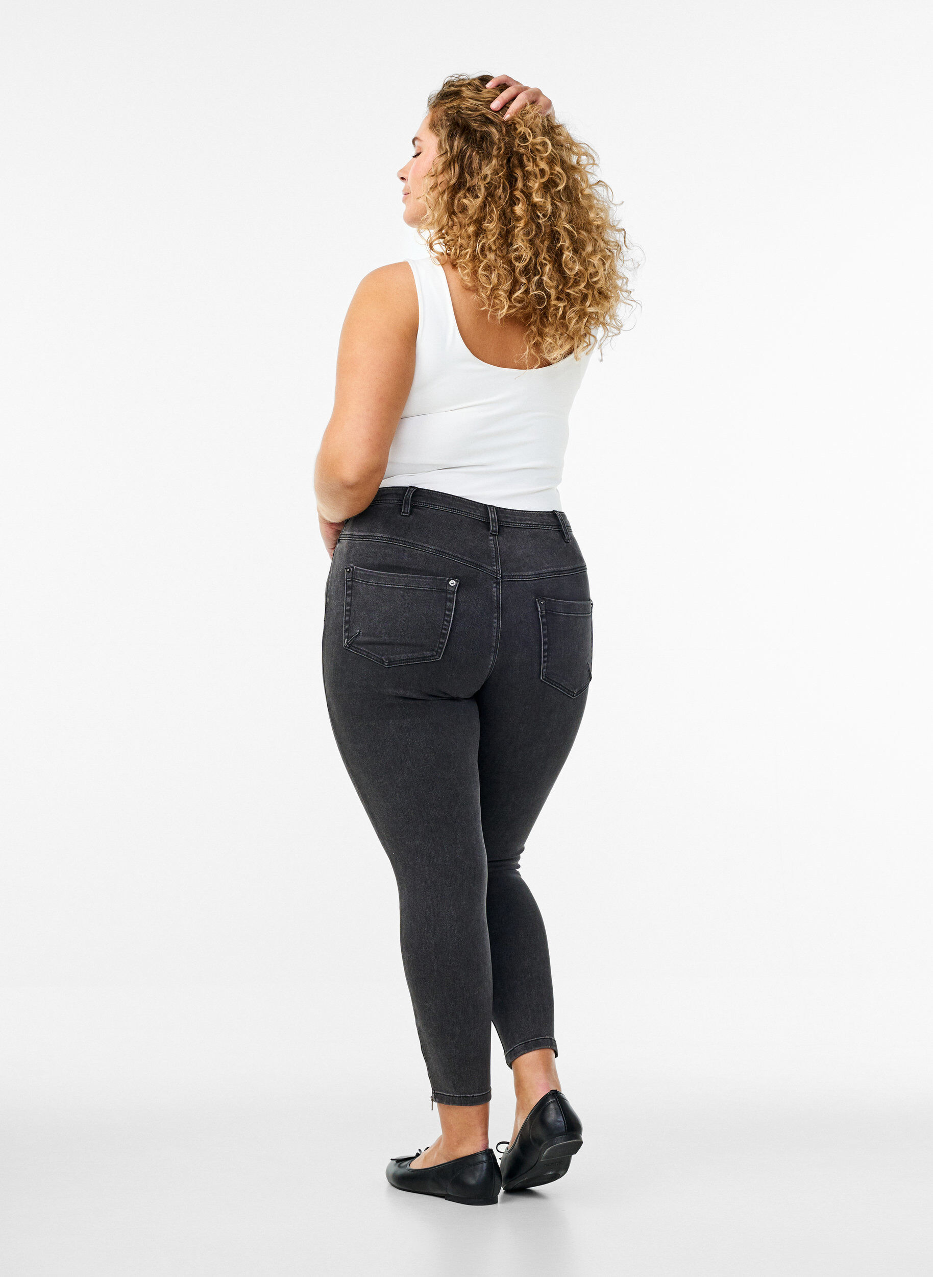 ZizzifashionCropped Amy jeans with a zip, Grey, Model image number 2