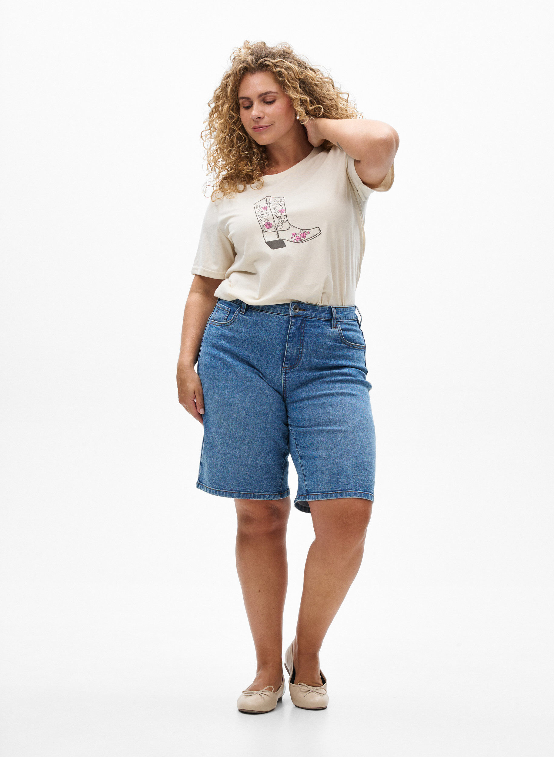 Zizzifashion T-shirt with motif, Vanilla, Model image number 1