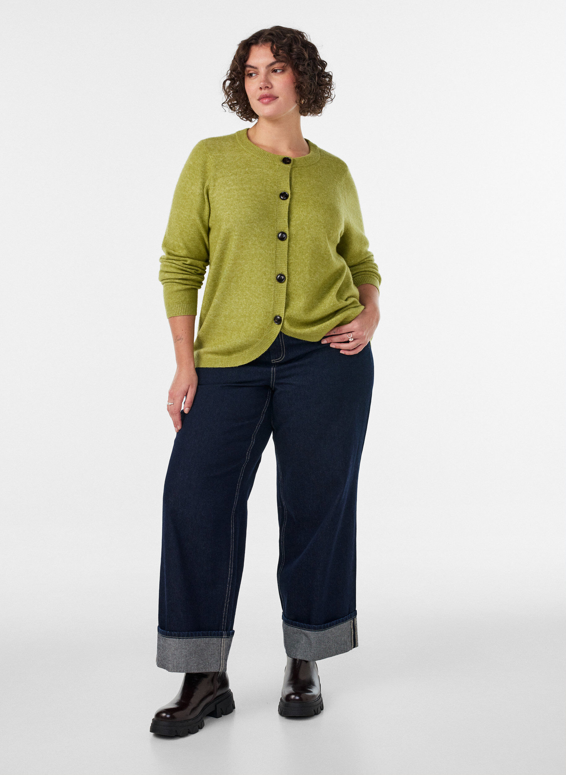 ZizzifashionCardigan with buttons and a rounded front, Green, Model image number 1