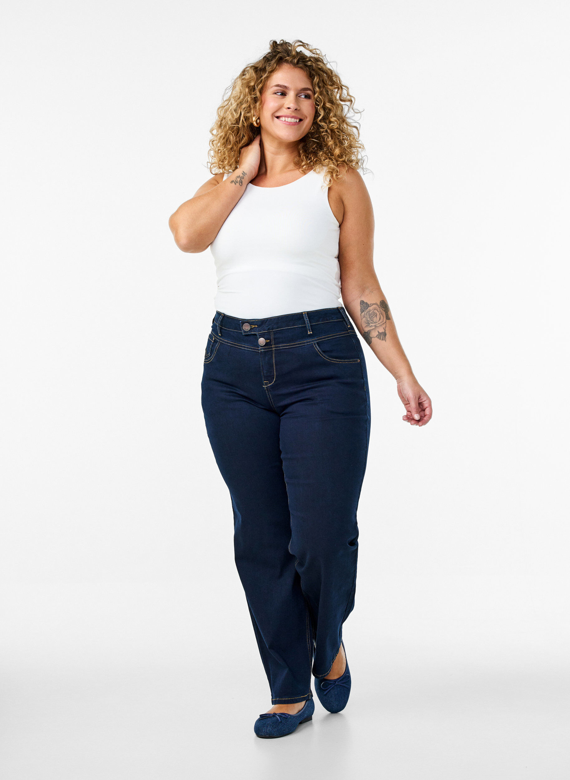 Regular fit Gemma jeans with high waist, Blue, Model