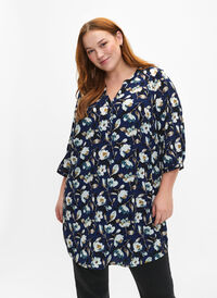 Floral tunic with 3/4 sleeves, P. Blue Flower AOP, Model