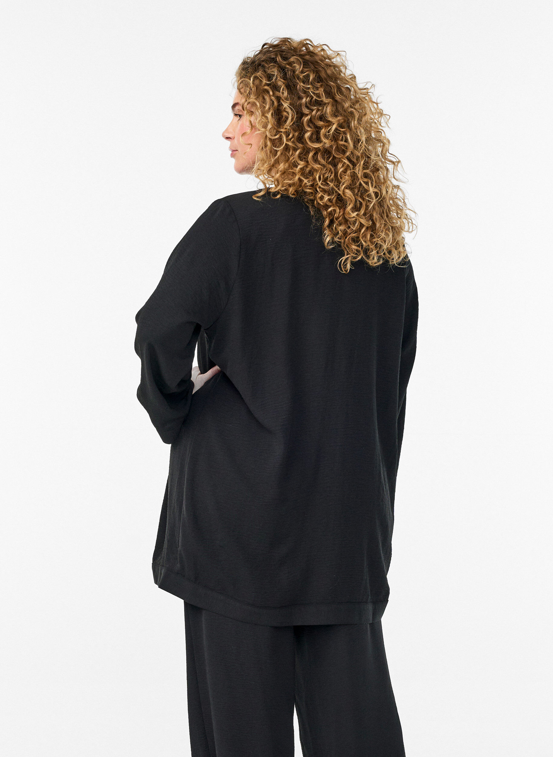 Zizzifashion Kimono with 7/8 sleeves, Black, Model image number 2