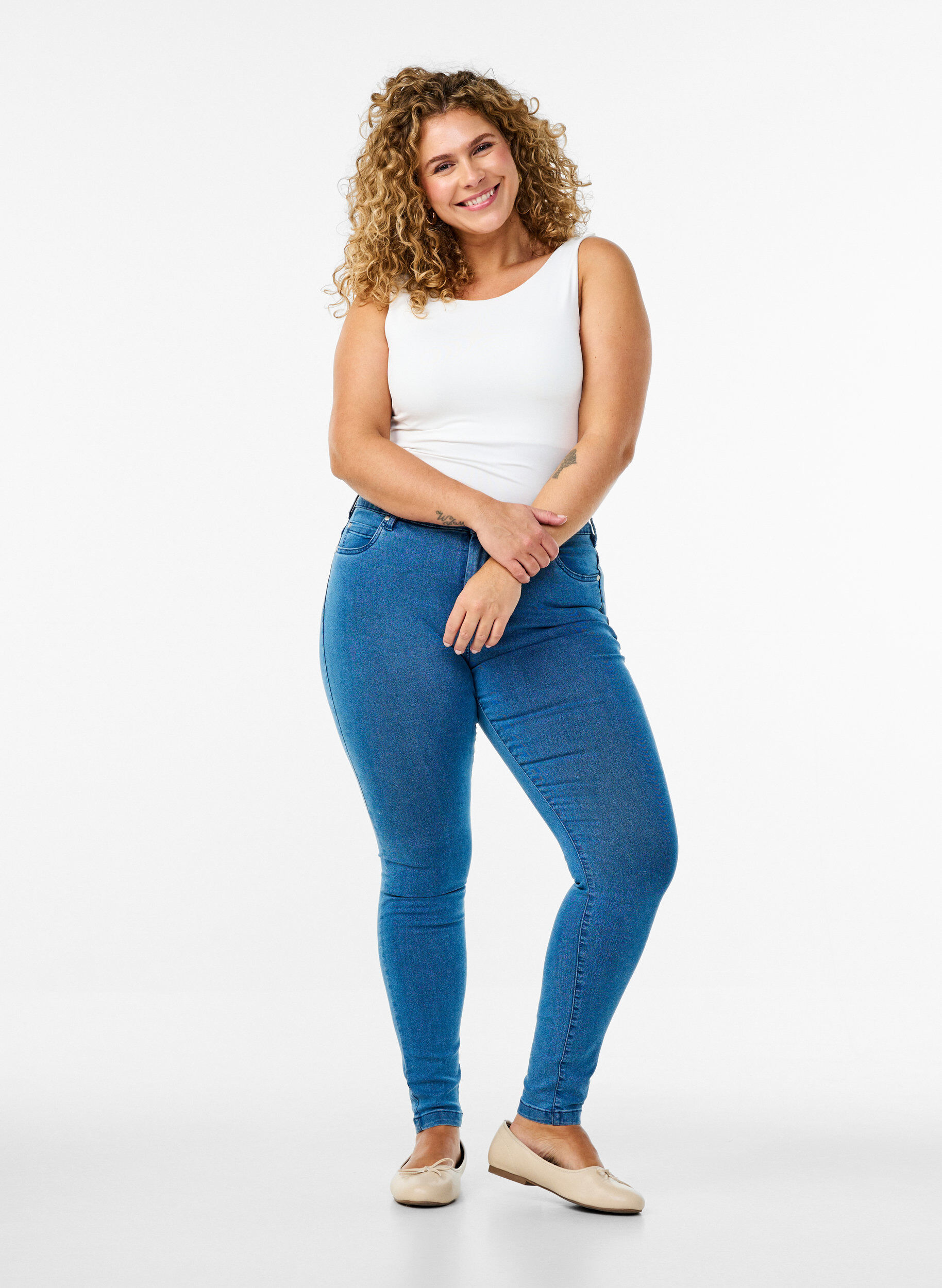 High-waisted super slim Amy jeans , Blue, Model