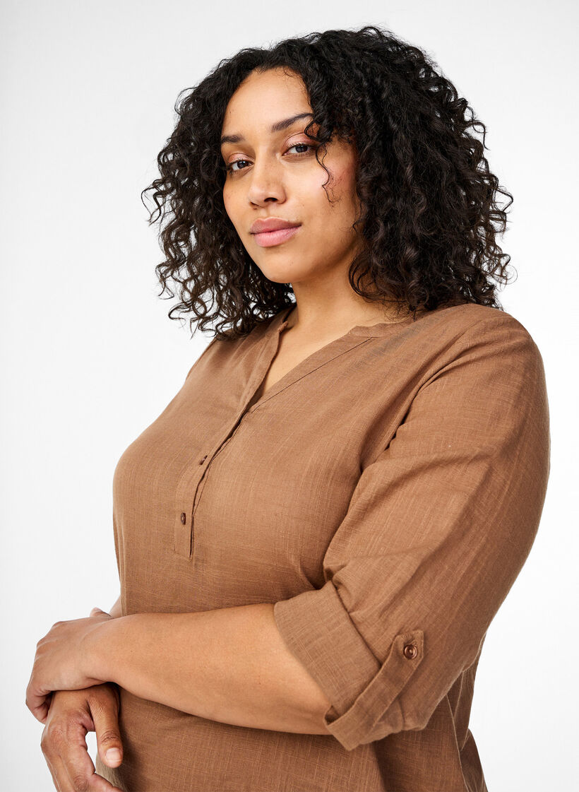 Cotton shirt blouse with v-neck, Coca Mocha, Model image number 2