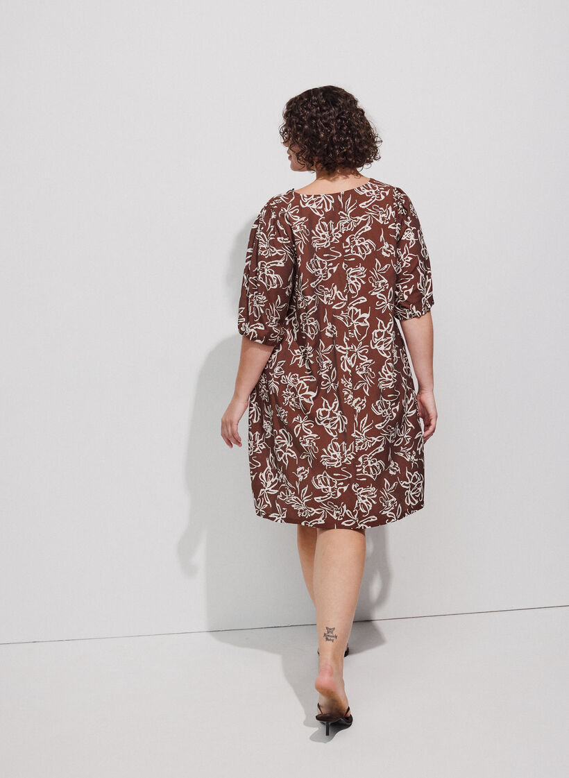 Short A-line dress with V-neck, Brown, Model image number 2