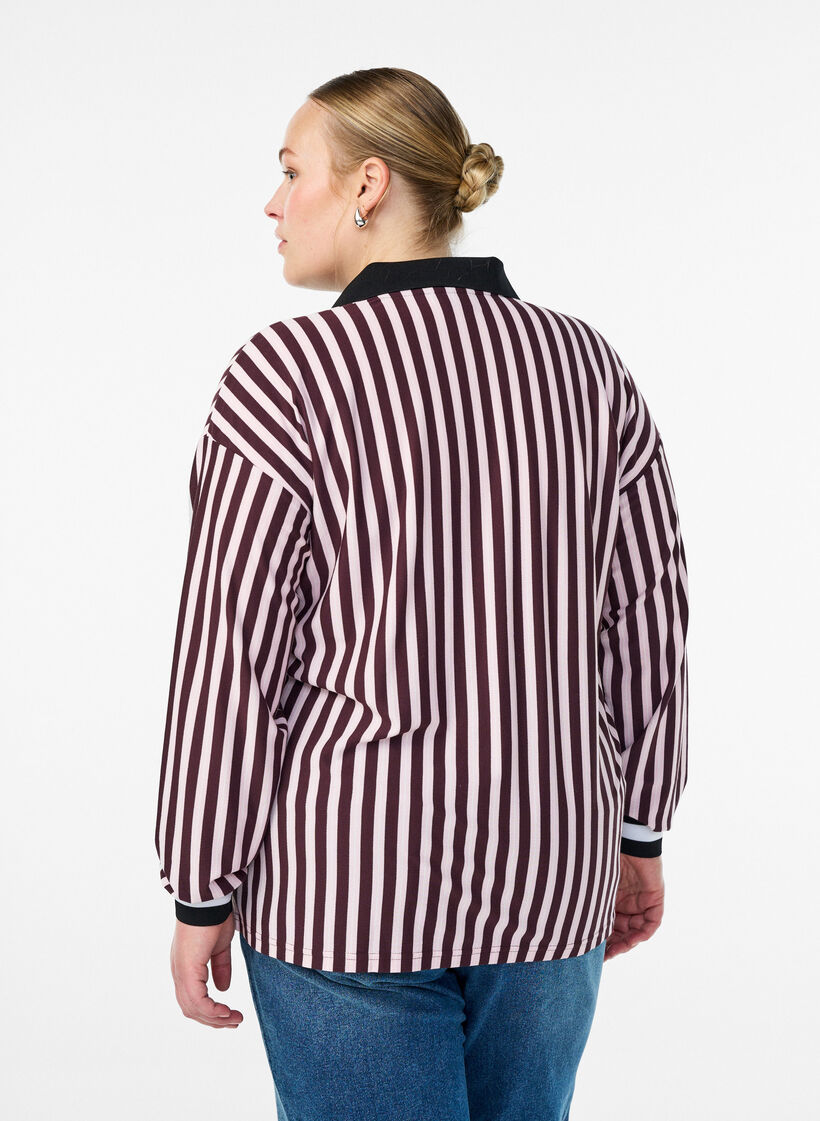 Polo shirt with stripes and text print, Dark Bordeaux, Model image number 2