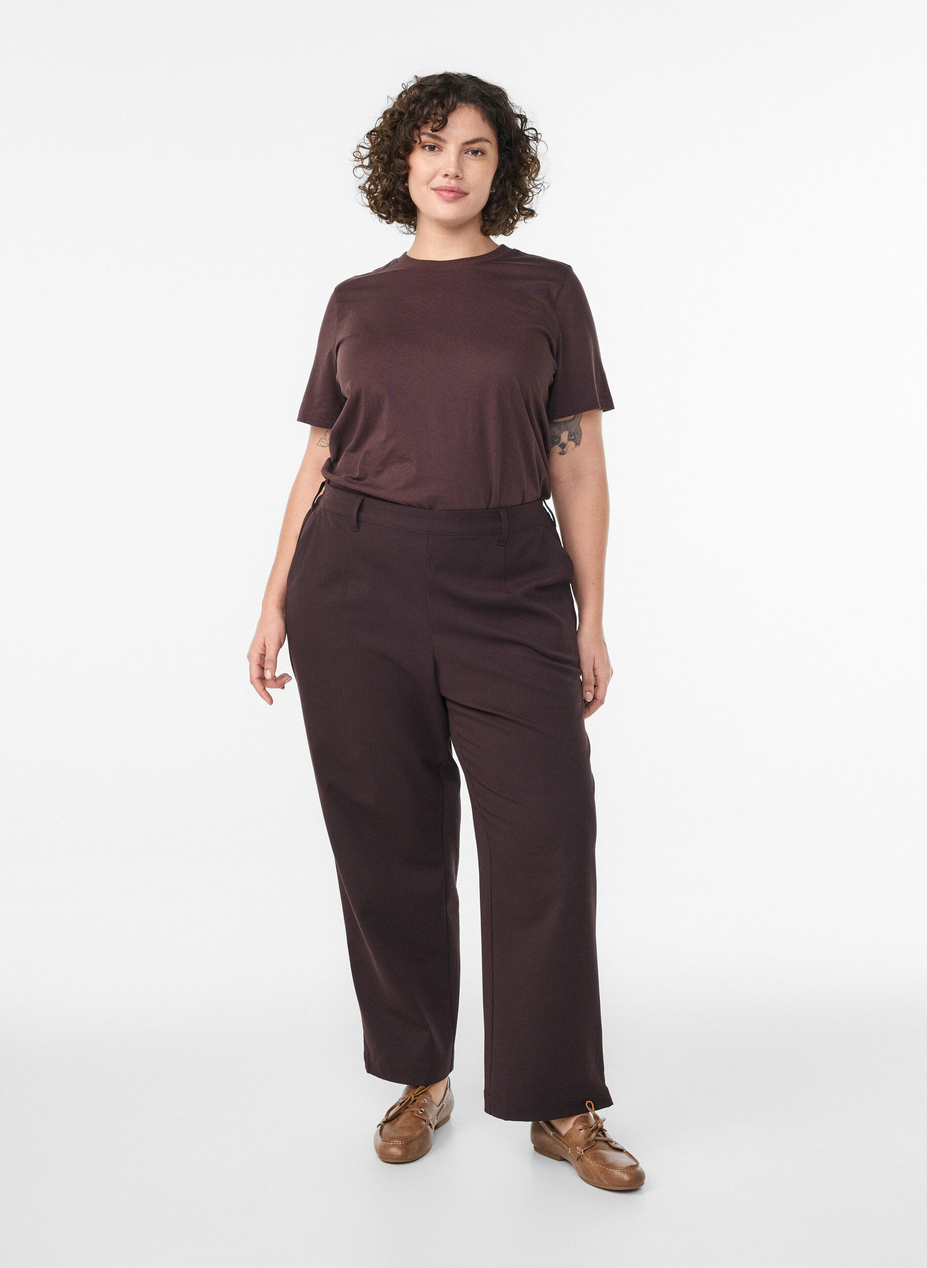 Zizzifashion Basic cotton T-shirt with round neck, Brown, Model image number 1