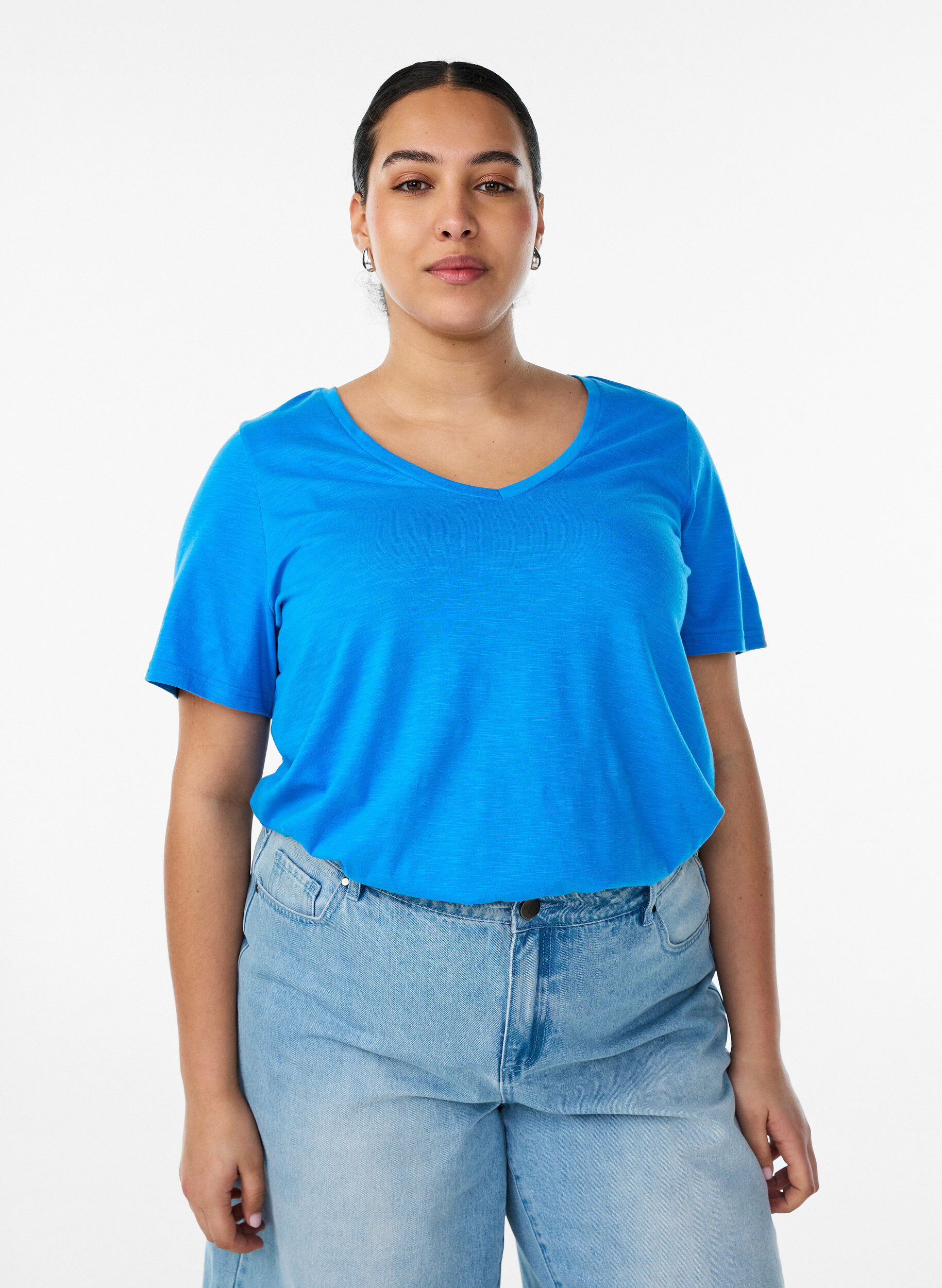 Zizzifashion Short-sleeved basic t-shirt with v-neck, Blue, Model image number 0