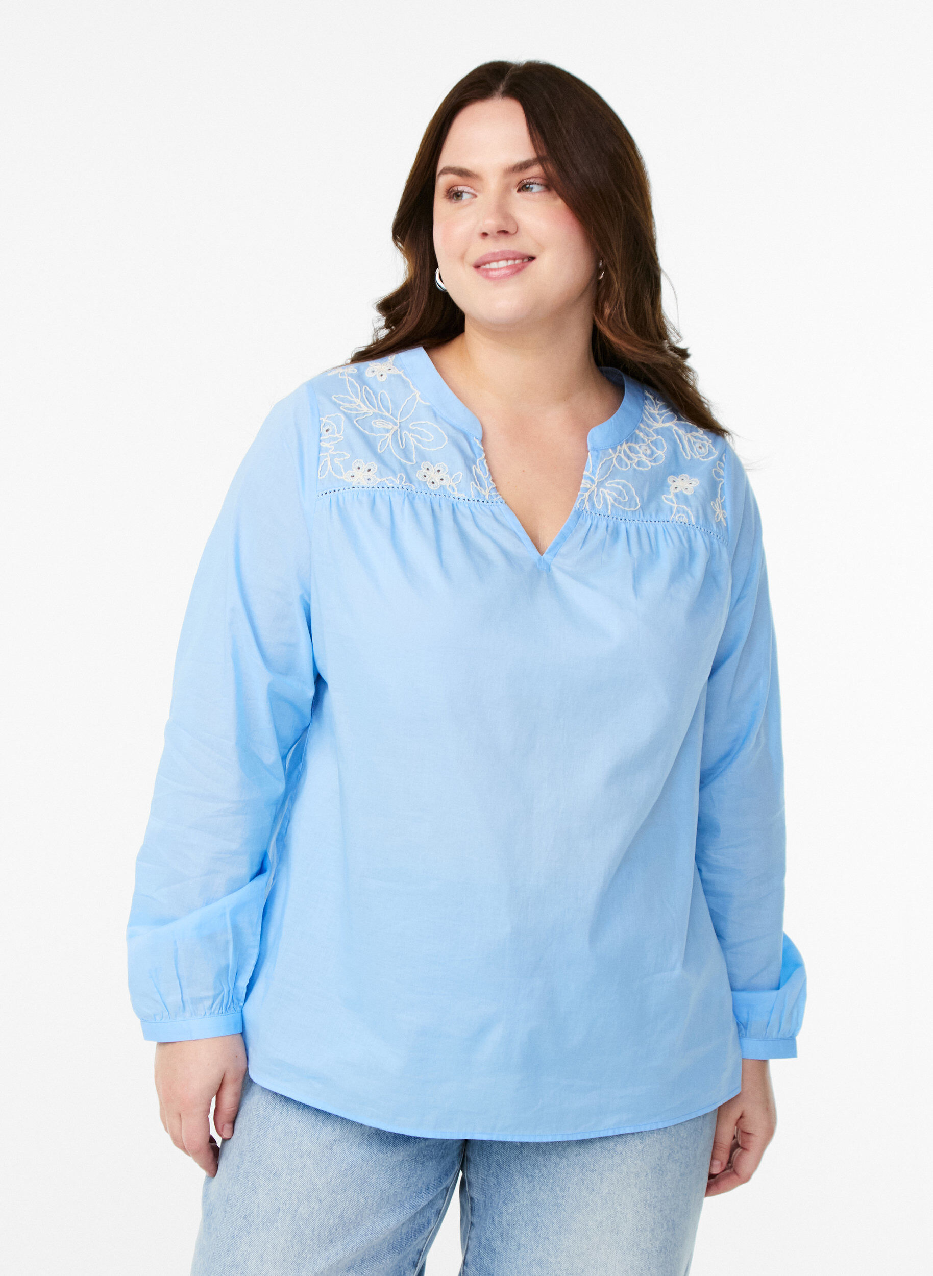 Zizzifashion Blouse with embroidery details, Light Blue, Model image number 0