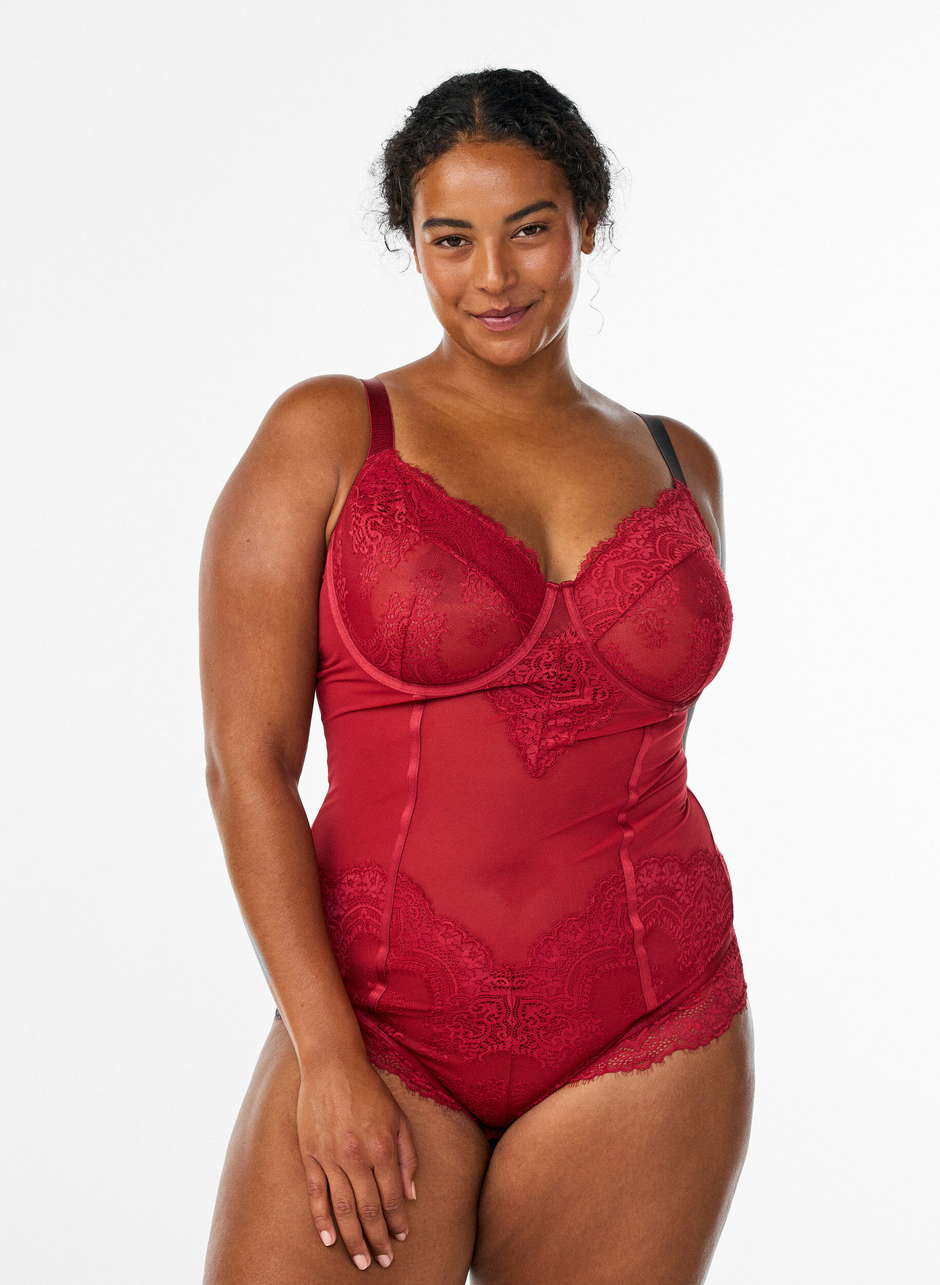 Mesh bodysuit with lace and underwire, Red, Model