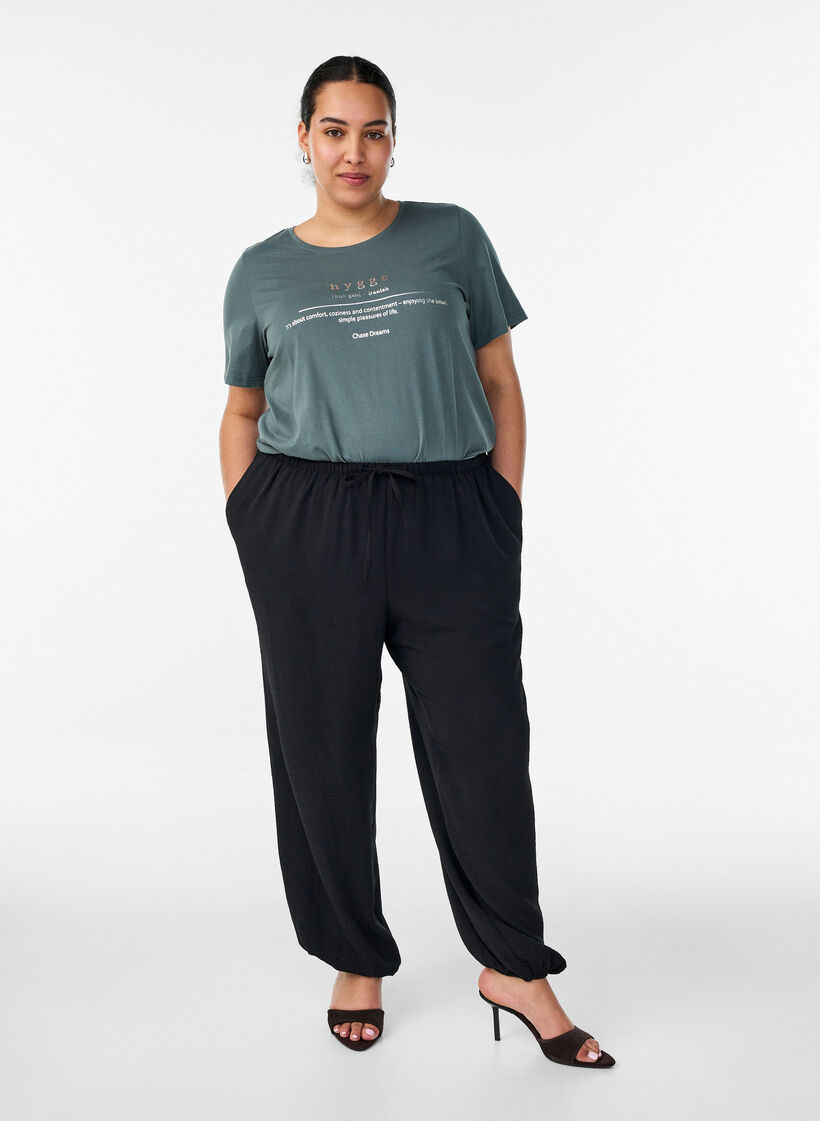 T-shirt with motif, Green, Model image number 1