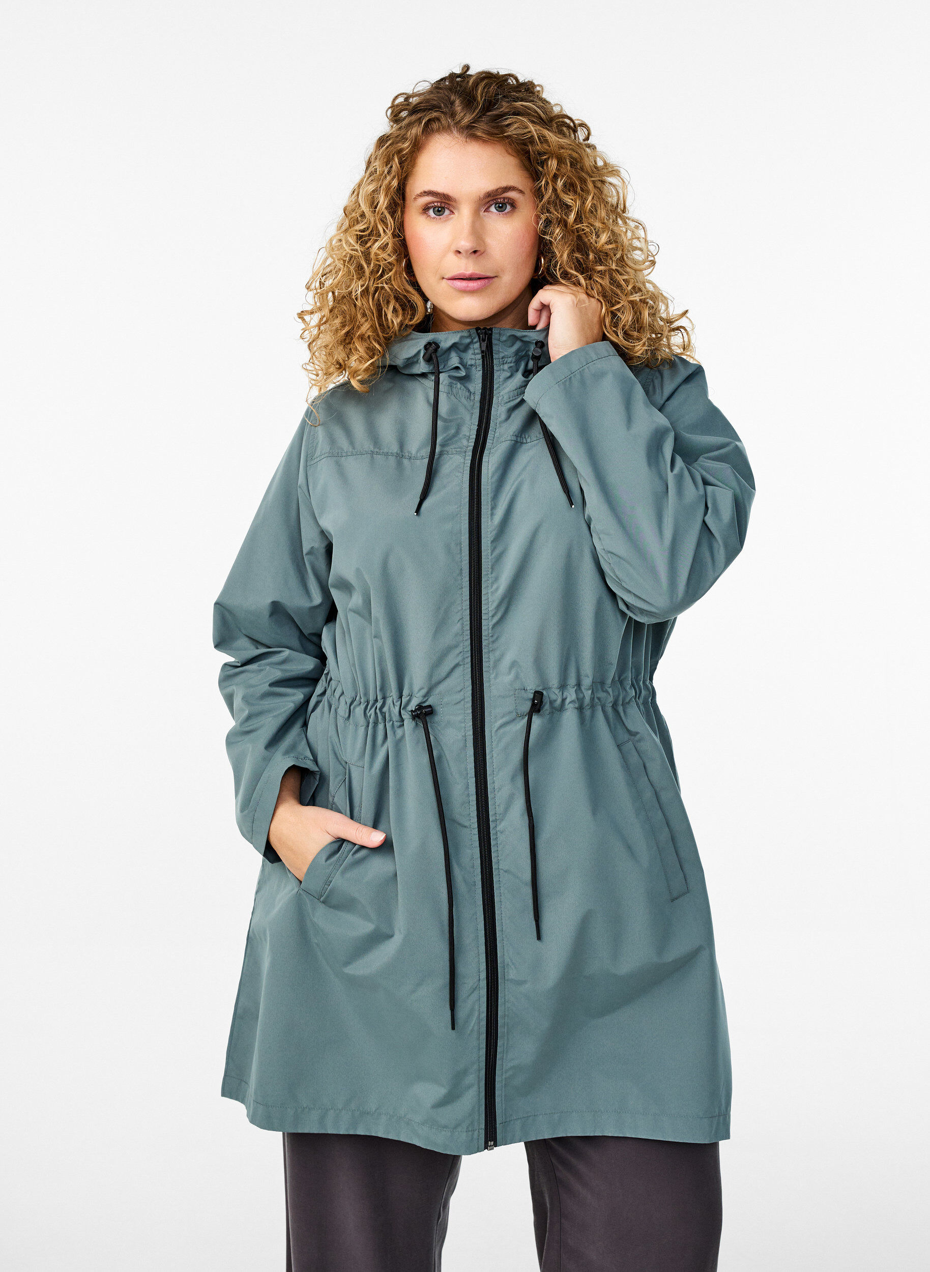 FLASH - Lightweight parka with a hood, Green, Model