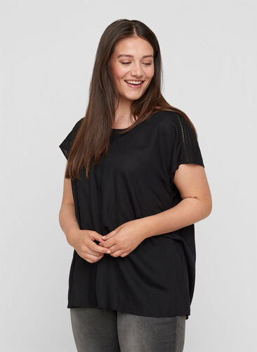 Short-sleeved blouse in viscose, Black, Model image number 0