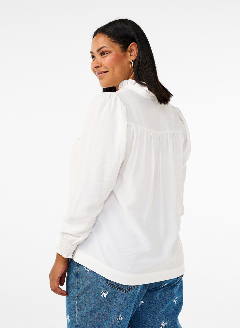 Blouse with ruffle collar, Vanilla, Model image number 2