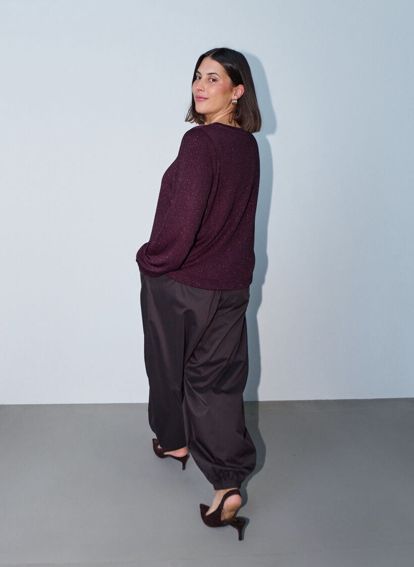 Blouse with vertical texture and glitter thread, Red, Model image number 2