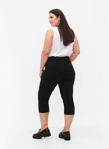 Close-fitting capri trousers in viscose mix, Black, Model image number 1