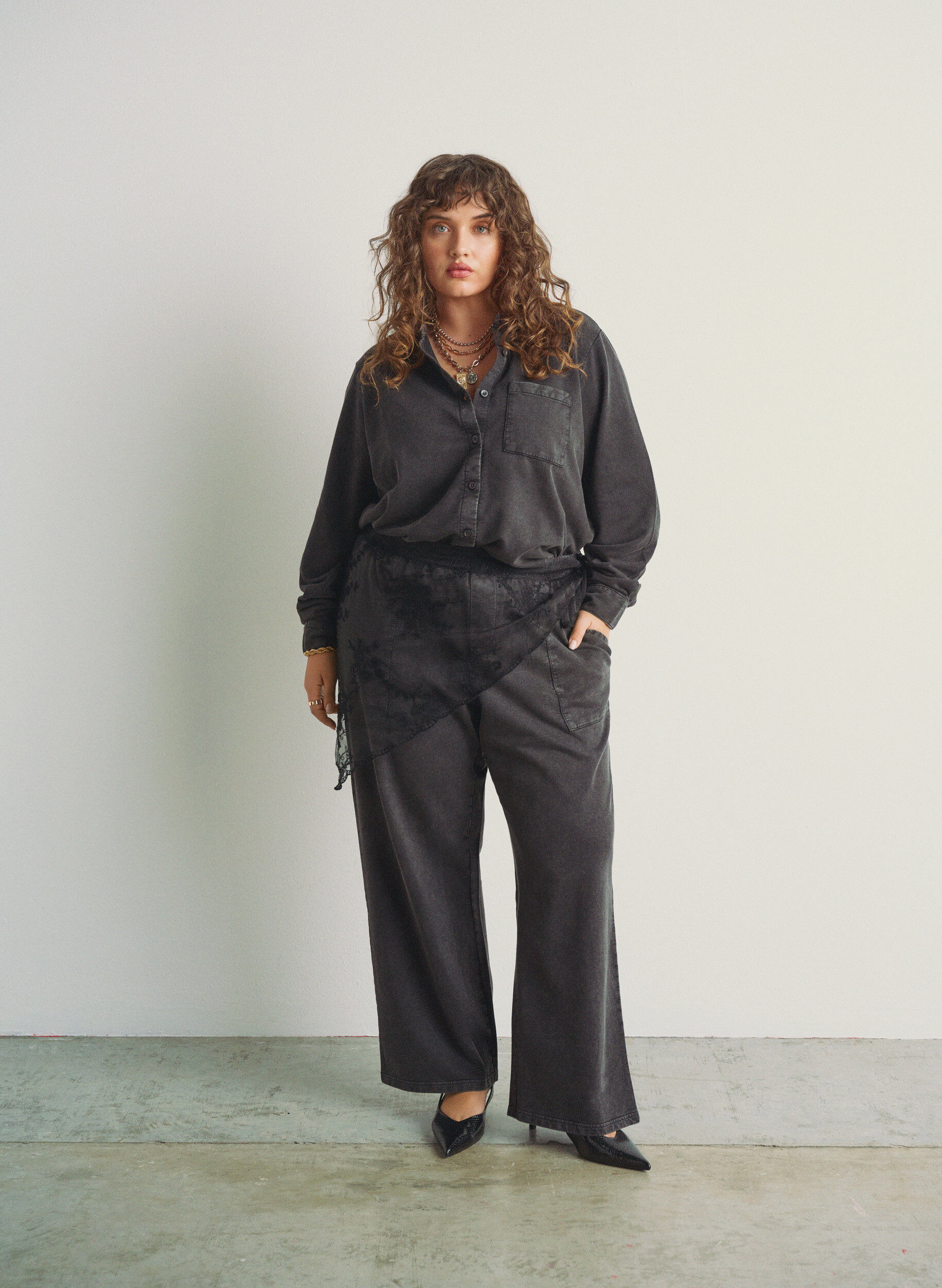 Zizzifashion Wide-leg sweatpants with washed effect, Dark Grey, Image image number 0