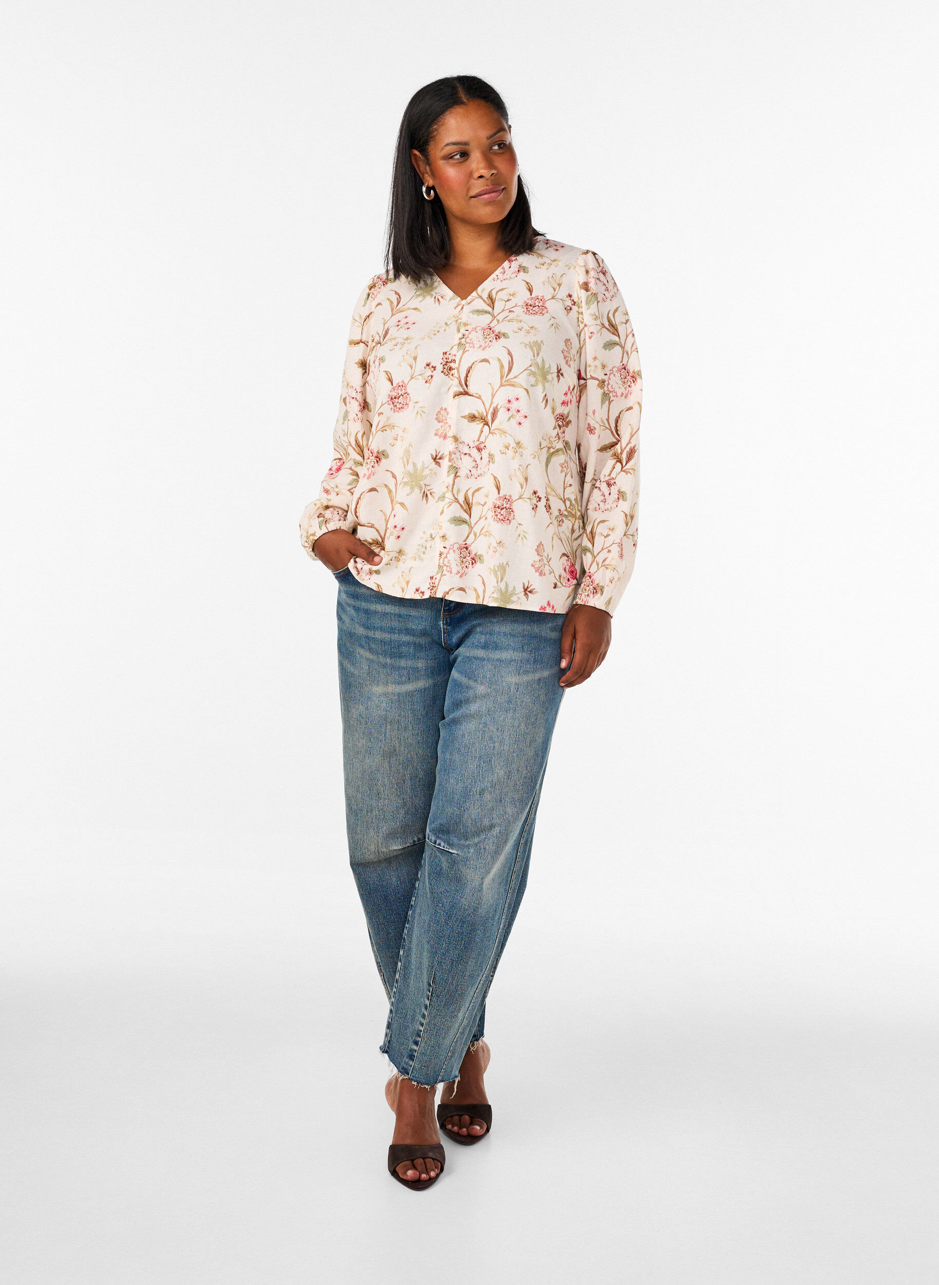 ZizzifashionFloral blouse in linen and viscose with long sleeves, Vanilla, Model image number 1