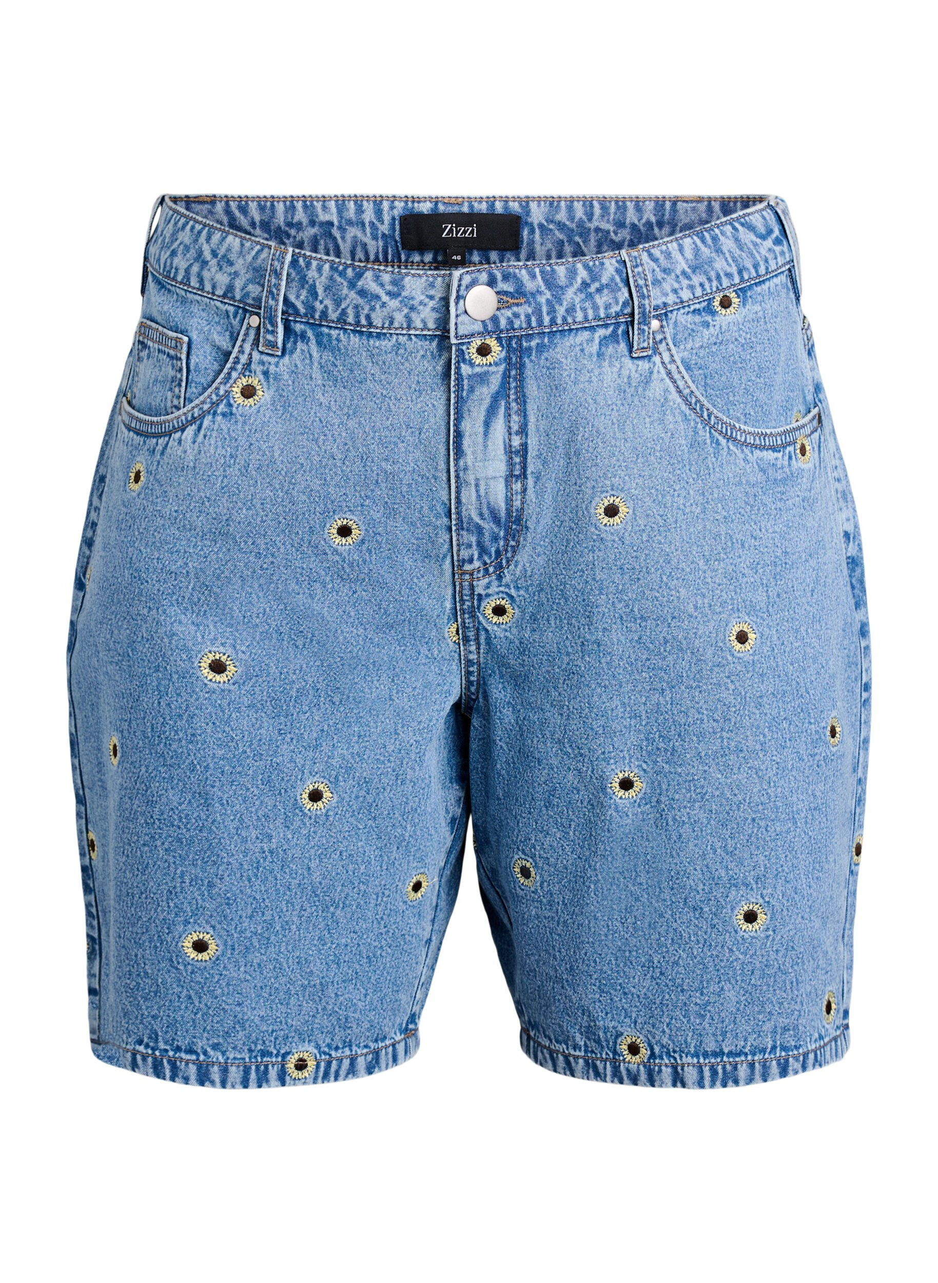 Zizzifashion Denim shorts with embroidered strawberries, Light Blue, Packshot image number 0
