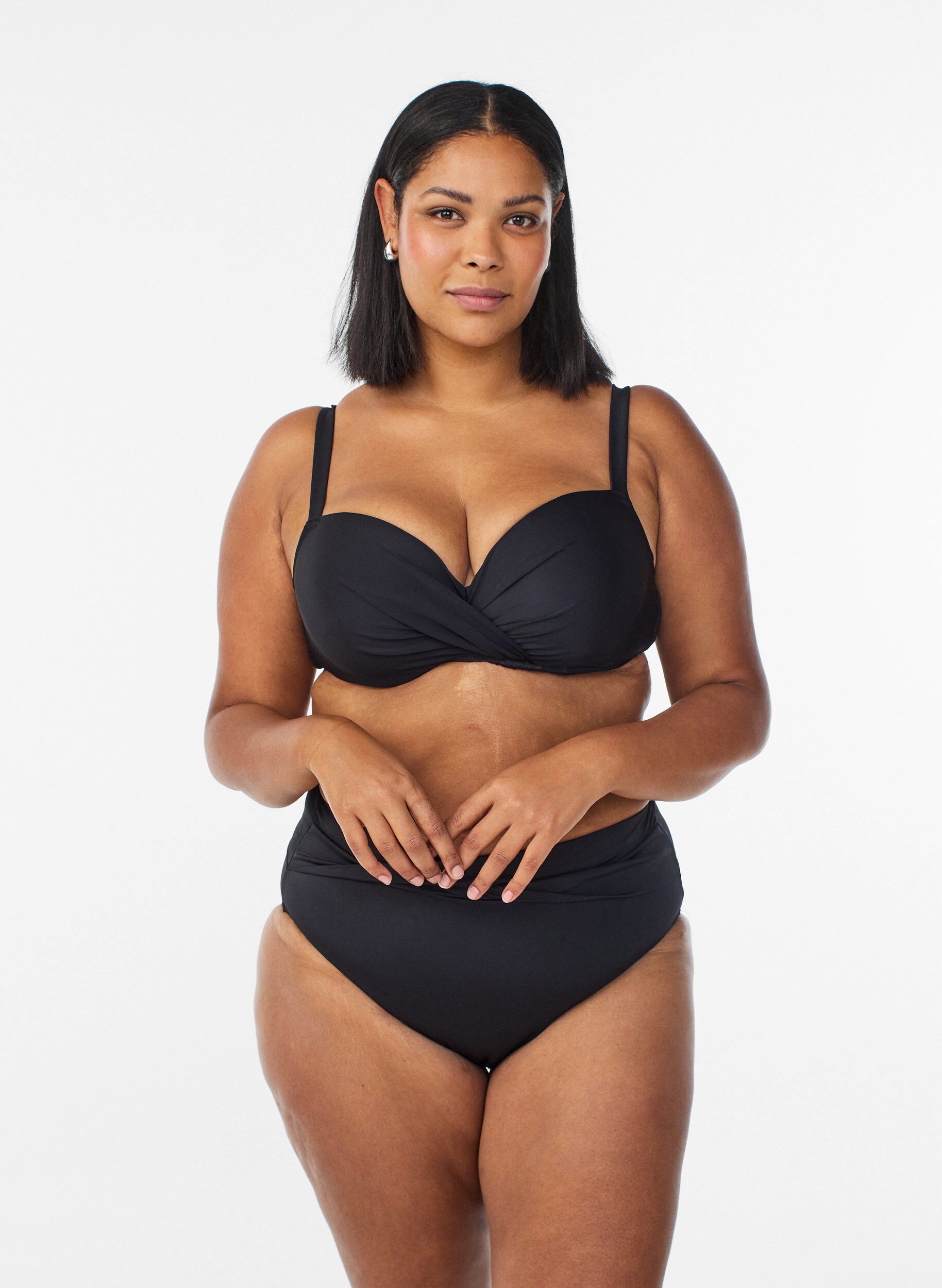 ZizzifashionBikini top with underwire and draping, Black, Model image number 1