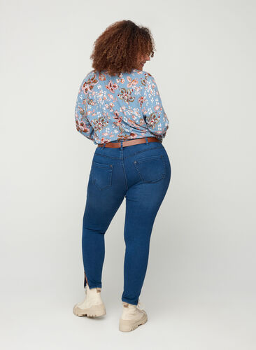 Cropped Amy jeans with a high waist and zip, Dark blue denim, Model image number 0