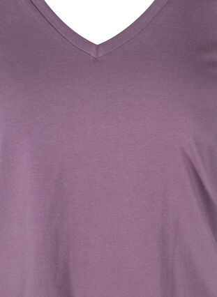 Organic cotton T-shirt with V-neckline, Vintage Violet, Packshot image number 2
