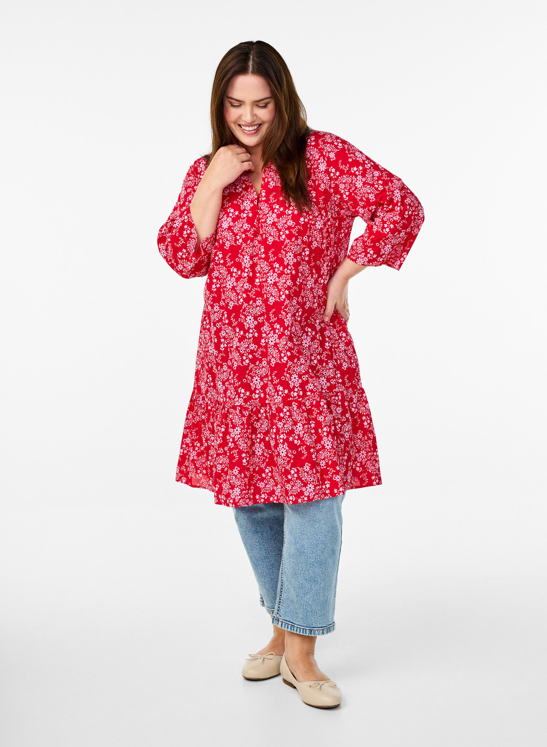 Zizzifashion Knee-length dress with floral print and 3/4 sleeves, Red, Model image number 1