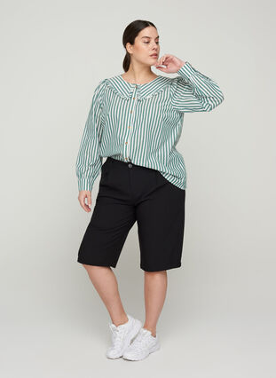 Striped shirt in cotton, Green Stripe , Model image number 3