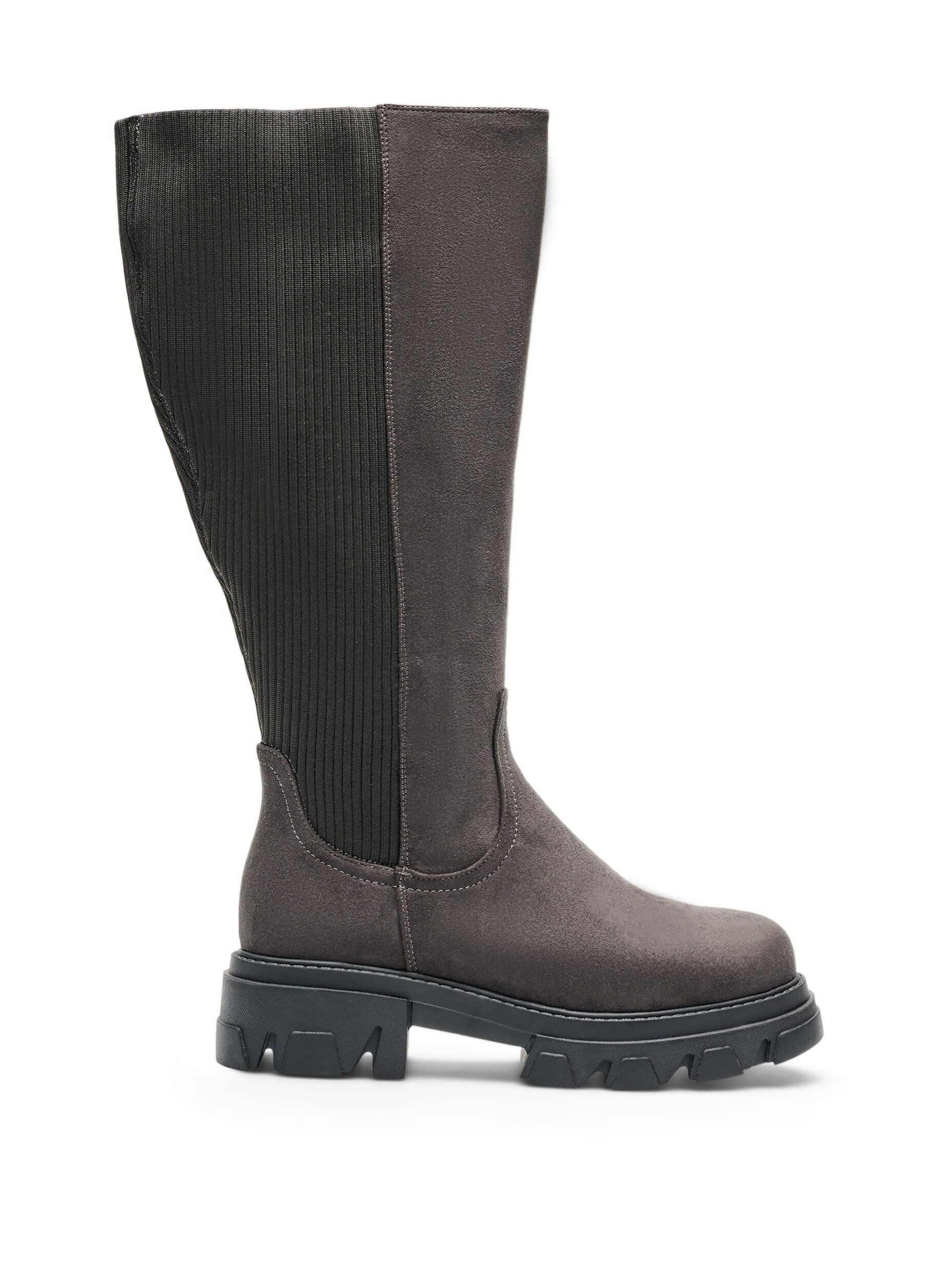 Long boot with a ribbed elasticated shaft and chunky sole