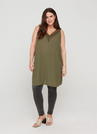Sleeveless viscose tunic with lace, Ivy Green, Model image number 2