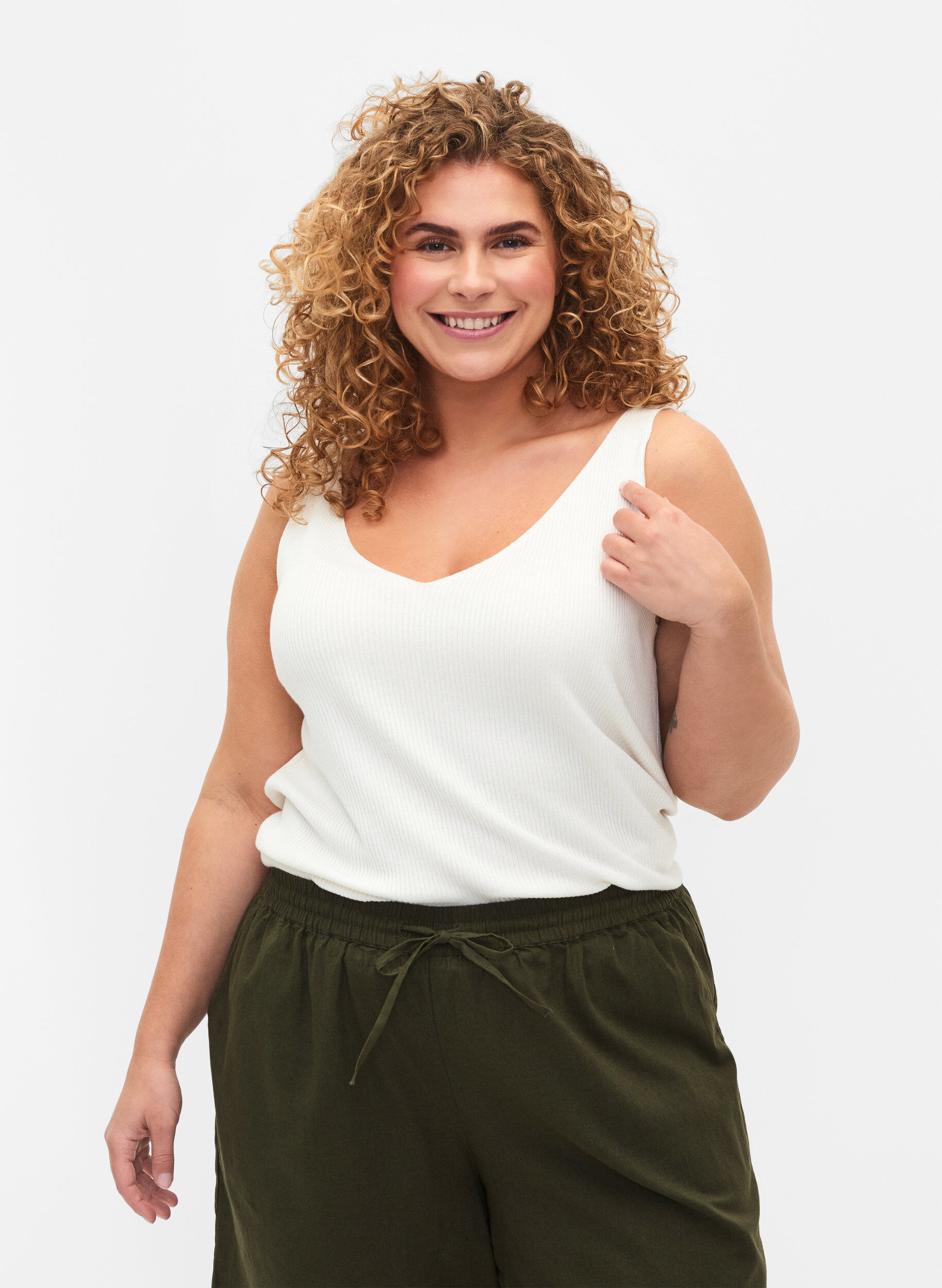 Zizzifashion Knitted top with v-neckline, Cloud Dancer, Model image number 0