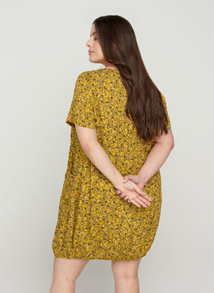 Short-sleeved viscose dress with print, Yellow Ditsy Flower, Model image number 1