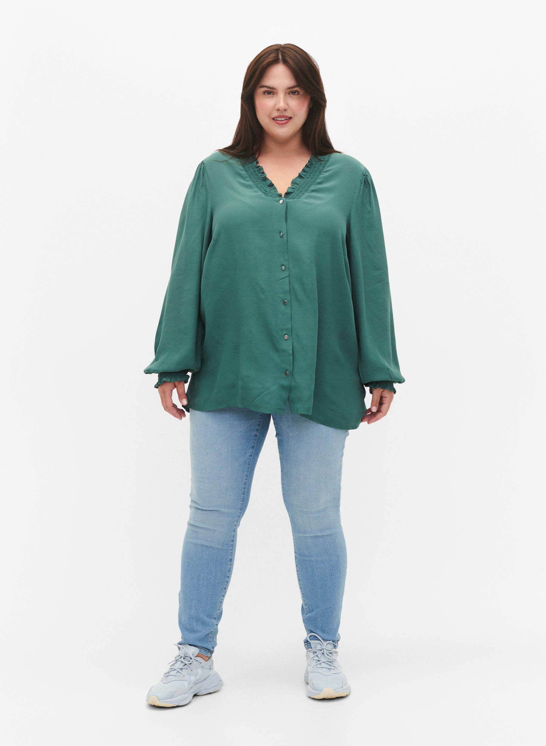 Zizzifashion Long-sleeved shirt blouse in viscose, Sea Pine, Model image number 2