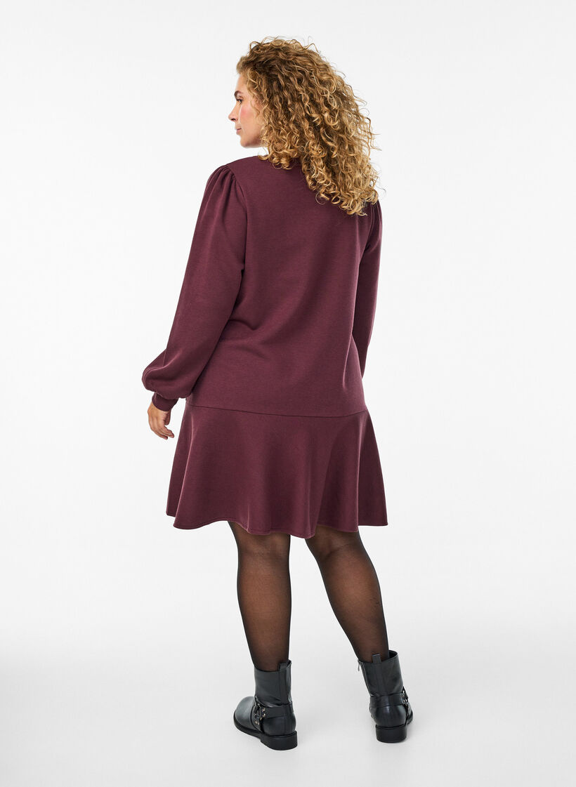 Short sweat dress with ruffle detail, Dark Bordeaux, Model image number 2
