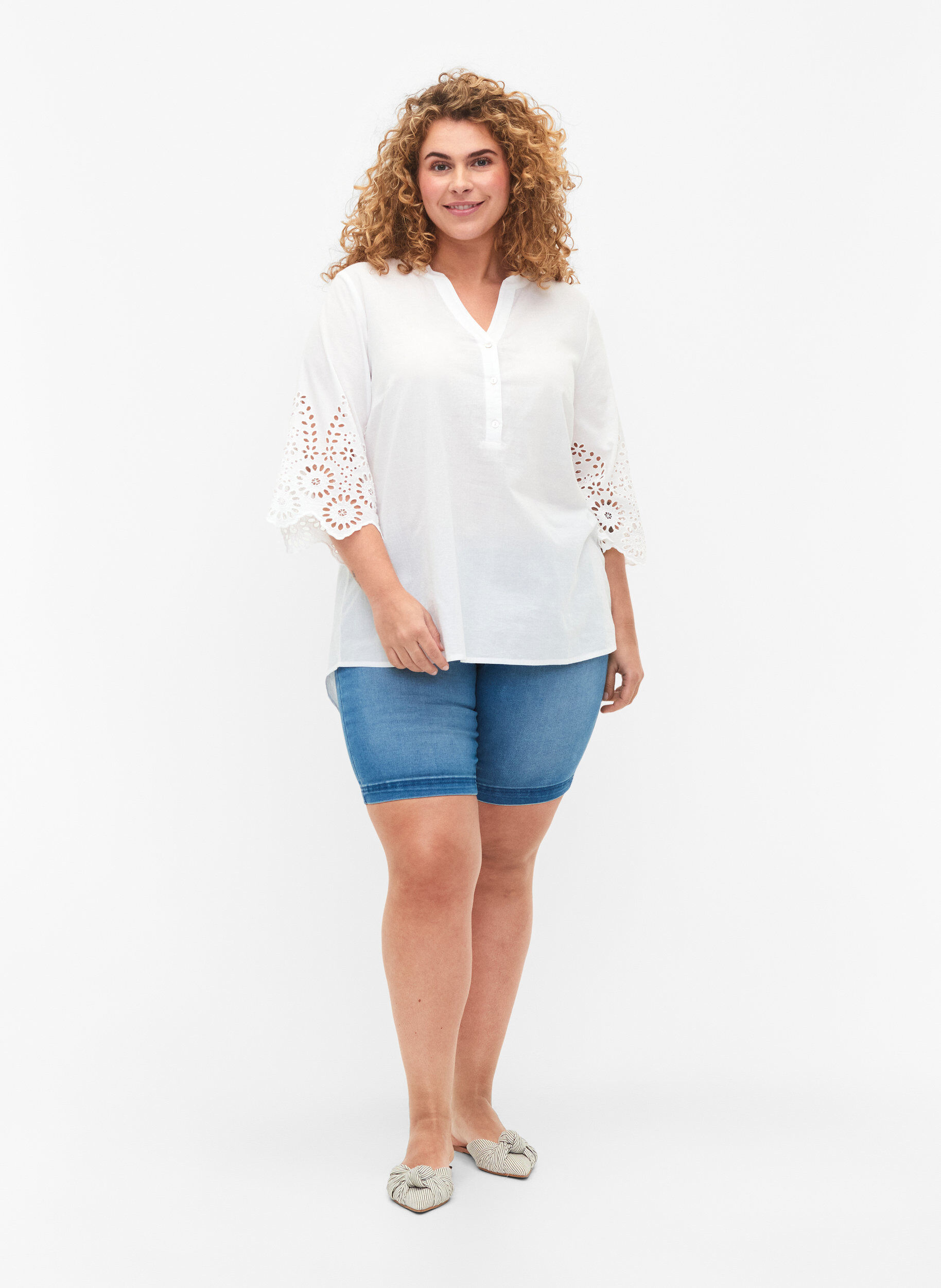 Zizzifashion Shirt-blouse with broderie anglaise and 3/4 sleeves, Bright White, Model image number 2