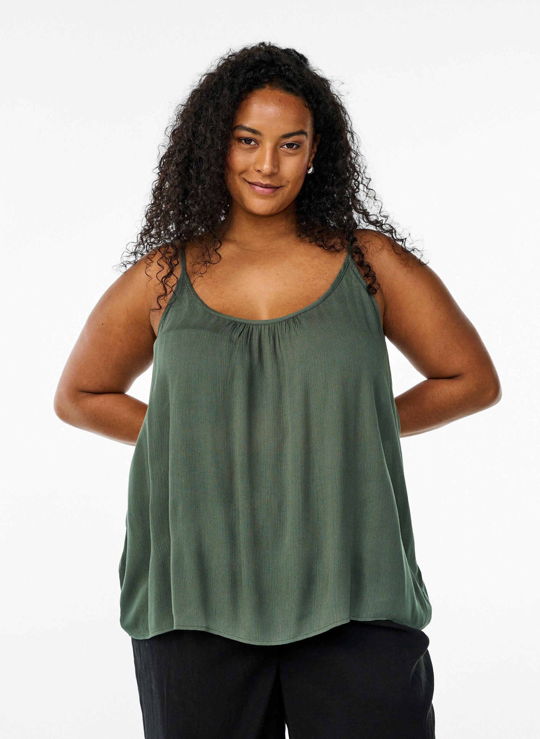 Zizzifashion Strap top in viscose, Green, Model image number 0