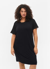 Short-sleeved viscose nightie with lace edges, Black, Model