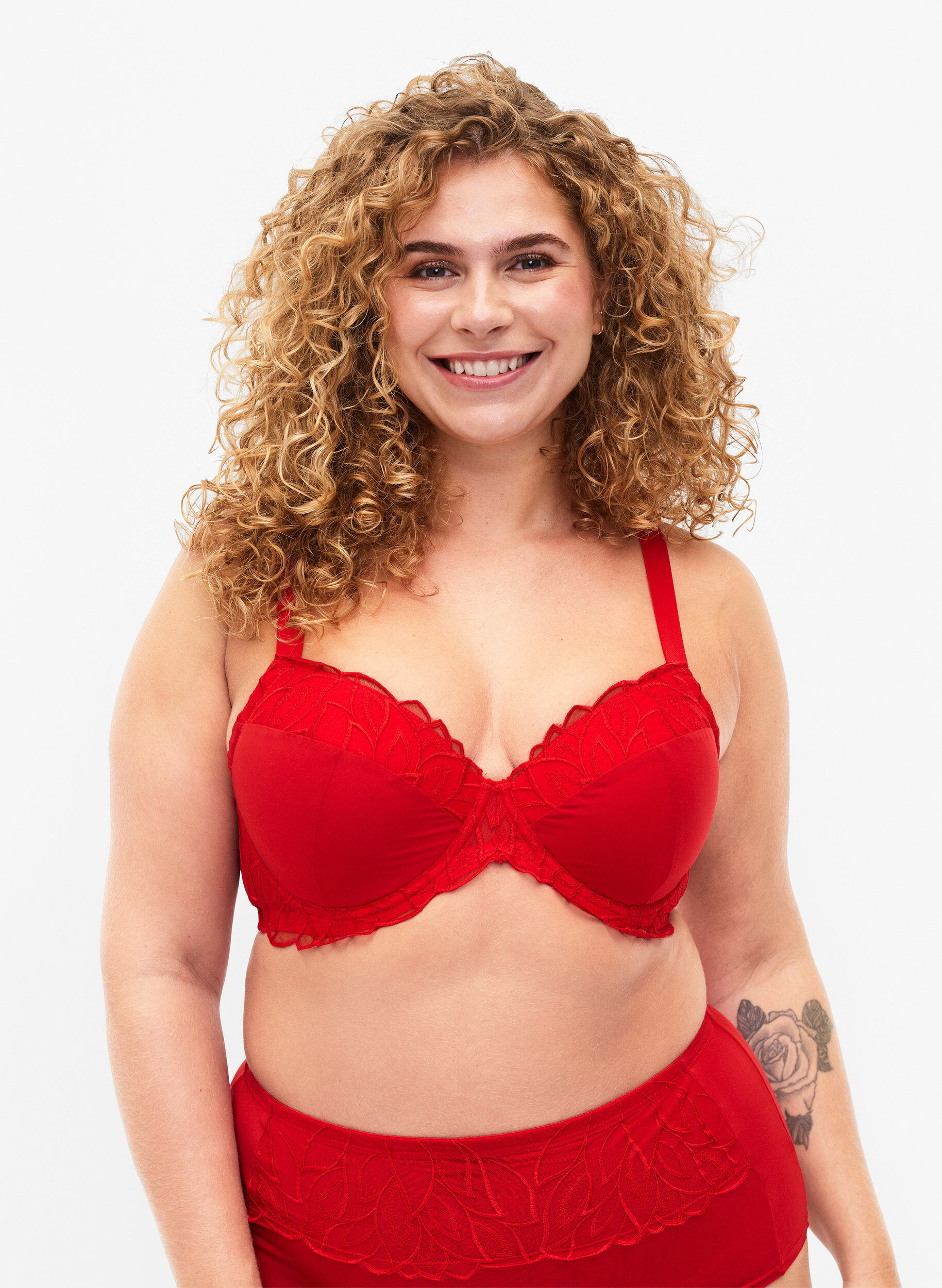 Zizzifashion Padded bra with lace, Salsa, Model image number 0