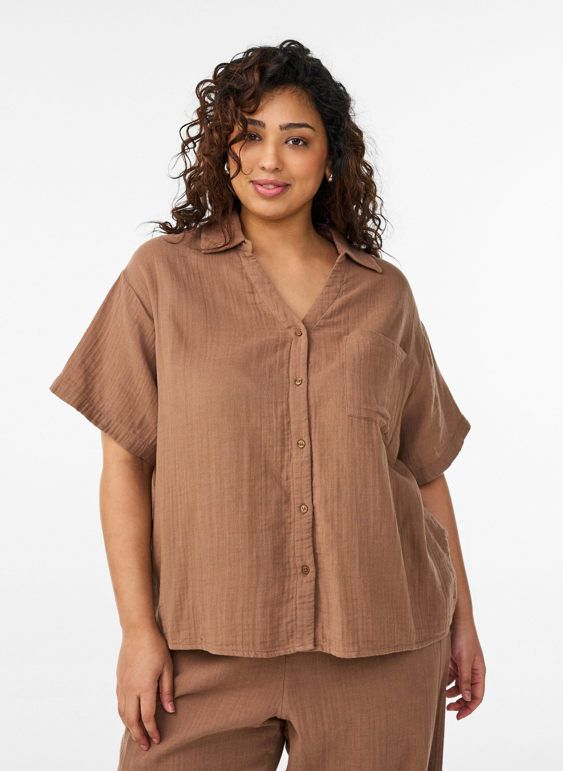 Zizzifashion Cotton muslin blouse with short sleeves, Brown, Model image number 0