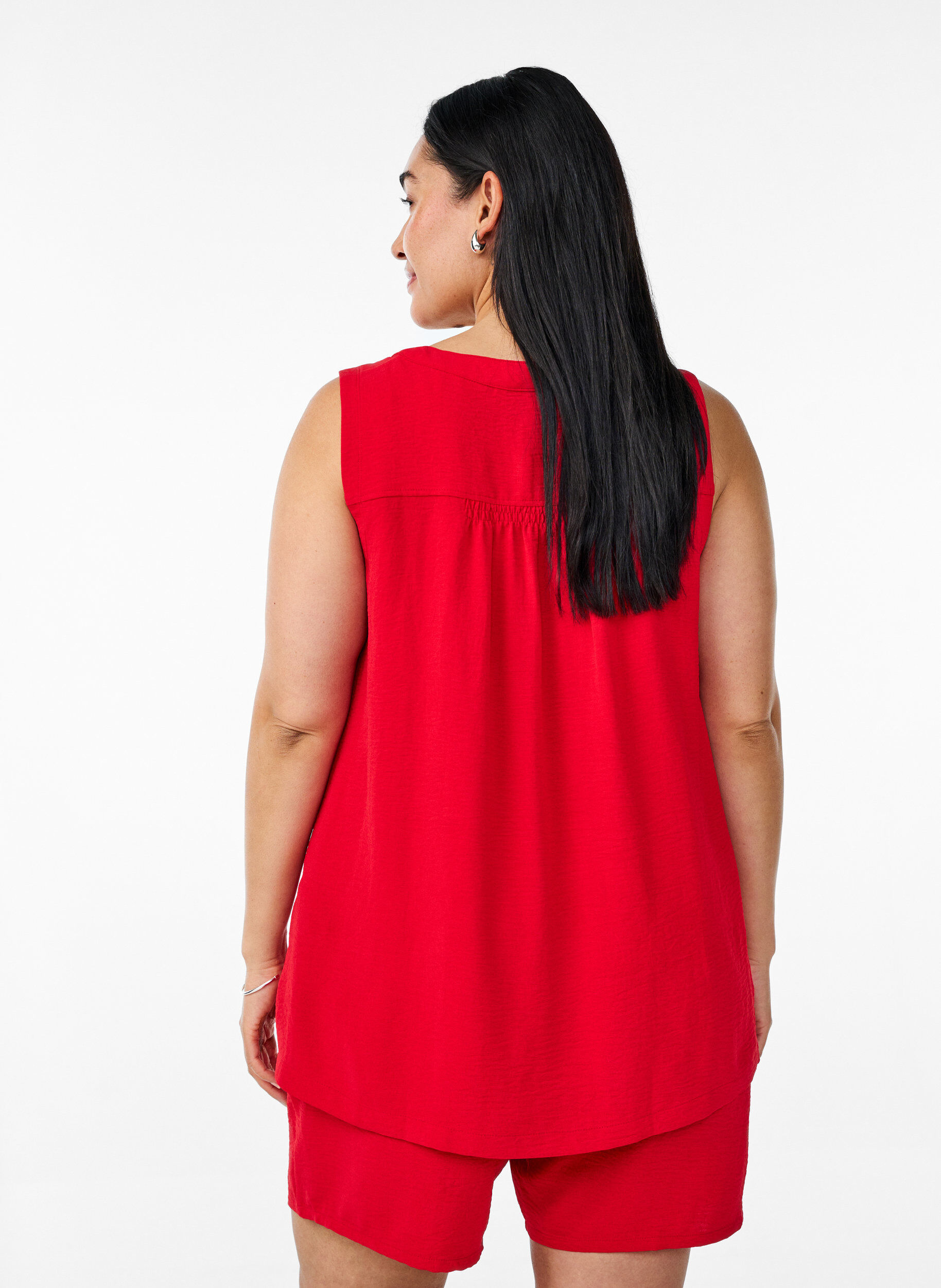 Zizzifashion Sleeveless top with wrinkle details, Red, Model image number 2