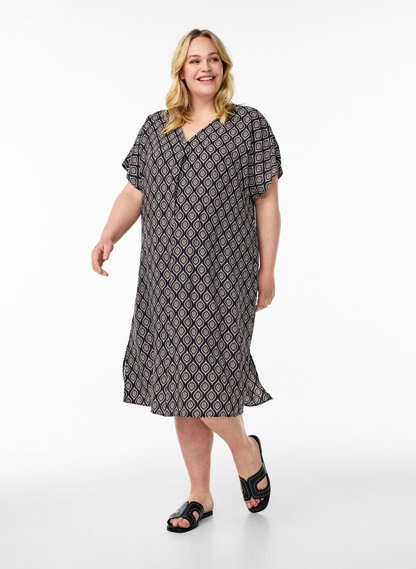 V-neck dress in viscose, Blue, Model image number 1