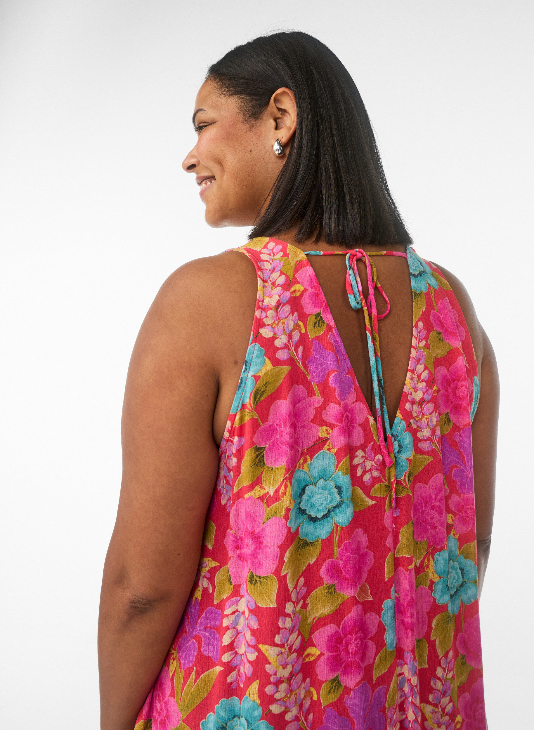 Zizzifashion Sleeveless A-line maxi dress with a V-neck, Red, Model image number 2