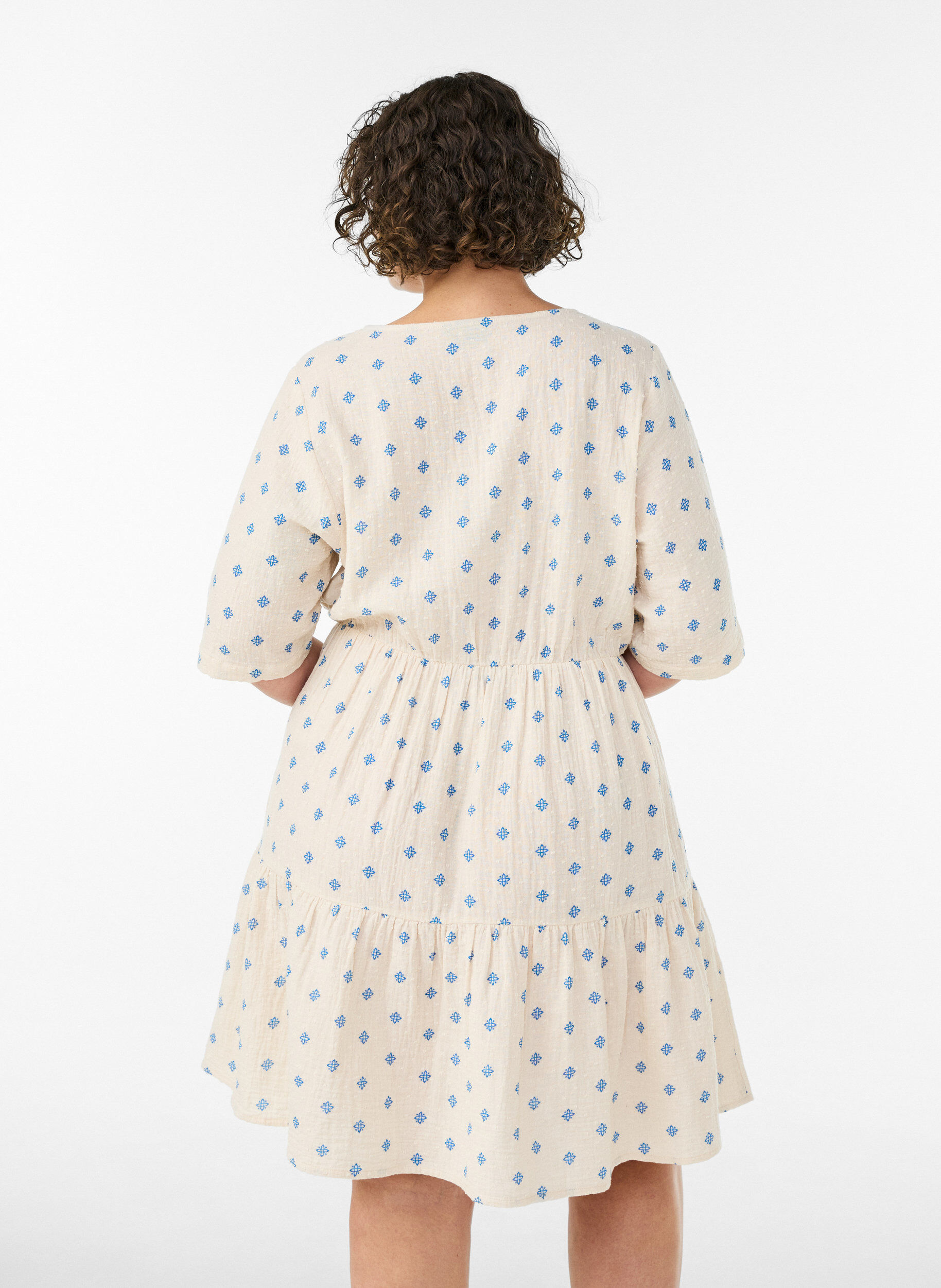 ZizzifashionPrinted cotton dress with an elasticated waist, Beige, Model image number 2